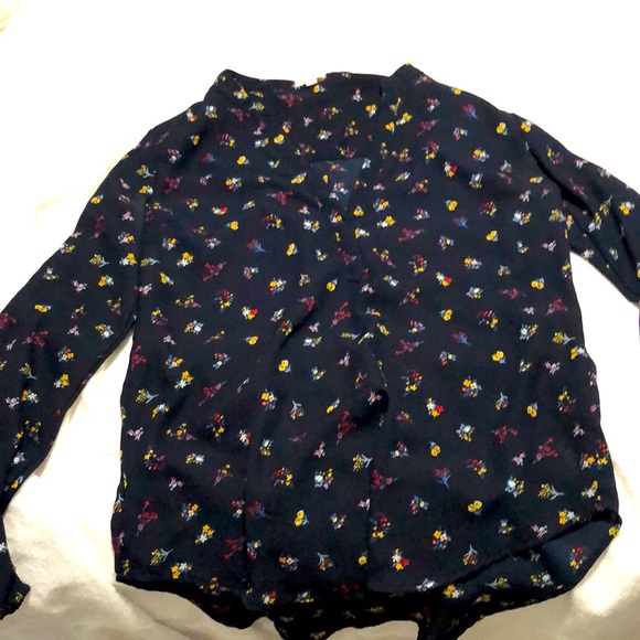 Chemise fleurie/ floral shirt - Picture 1 of 4